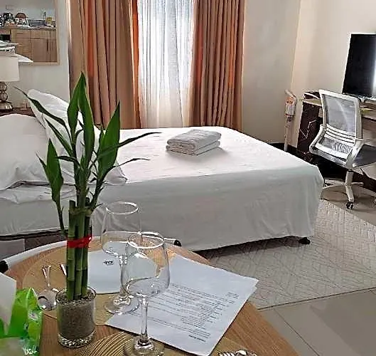 Apartment Pauline's At San Marino Residences